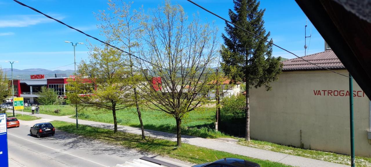 Aura City Visoko Buitenkant foto
